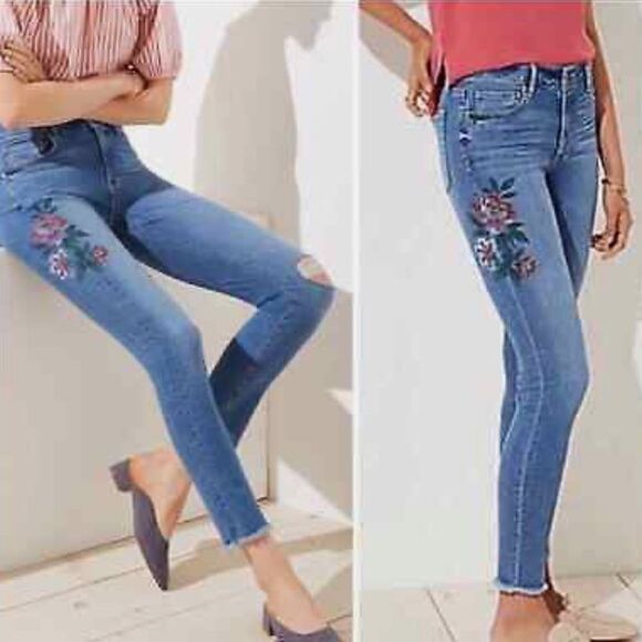 New with tags LOFT Curvy Skinny Raw Hem
Painted Floral Jeans Sz 10/30 - Picture 1 of 10